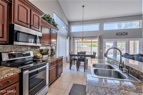 2933 E Verbena Dr, Phoenix, AZ 85048 photo 5