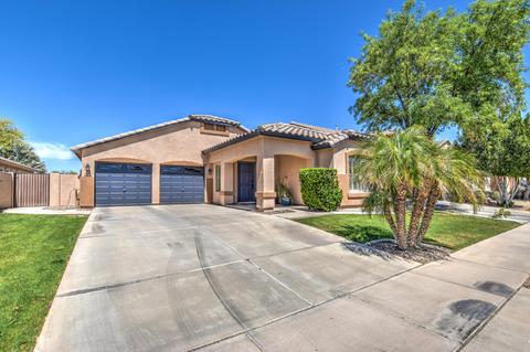 3450 E Phelps St, Gilbert, AZ 85295 photo 2