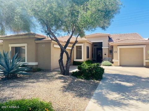 440 S Brett St, Gilbert, AZ 85296 photo 1