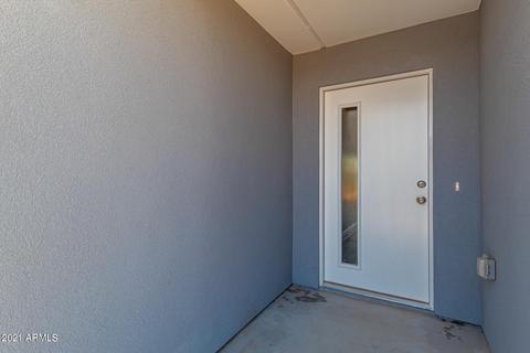 2520 E Jones Ave, Phoenix, AZ 85040 photo 3