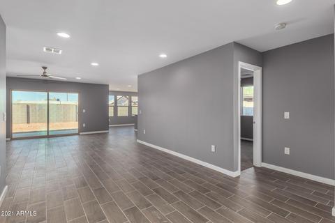 2520 E Jones Ave, Phoenix, AZ 85040 photo 4