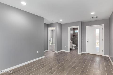 2520 E Jones Ave, Phoenix, AZ 85040 photo 6