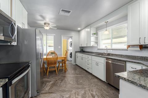 256 E Marilyn Ave, Mesa, AZ 85210 photo 10