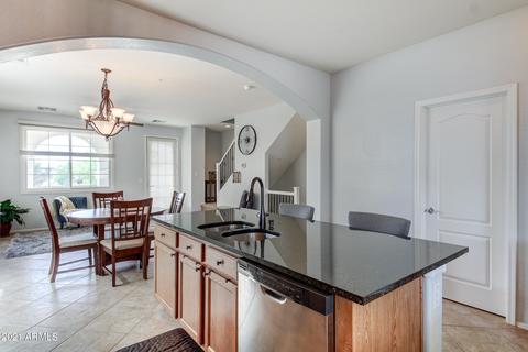 3655 E Leslie Dr, Gilbert, AZ 85296 photo 5