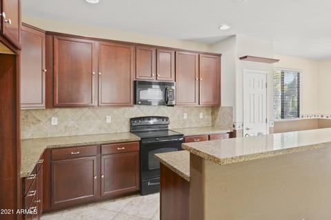 3607 S Weaver Cir E, Gilbert, AZ 85297 photo 6