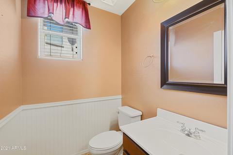 3607 S Weaver Cir E, Gilbert, AZ 85297 photo 10