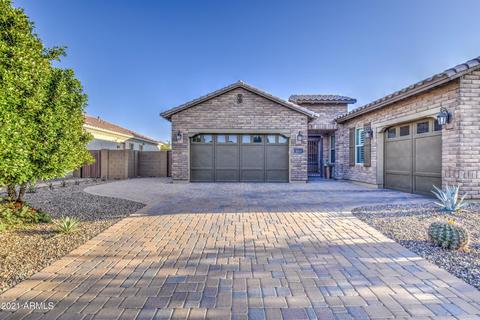 3881 E Iris Dr, Chandler, AZ 85286 photo 4