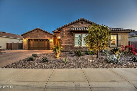 3881 E Iris Dr, Chandler, AZ 85286 photo 1