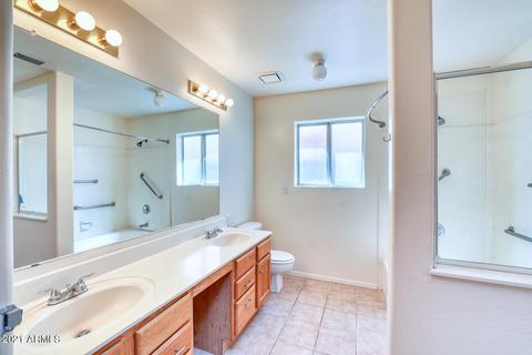 910 N Swan Dr, Gilbert, AZ 85234 photo 10