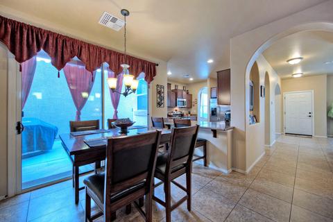 951 S Adam Way, Gilbert, AZ 85296 photo 4