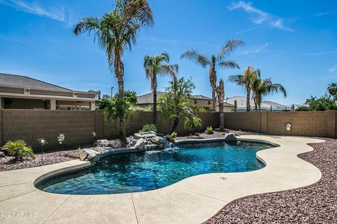 117 Elgin St, Gilbert, AZ 85295 photo 2