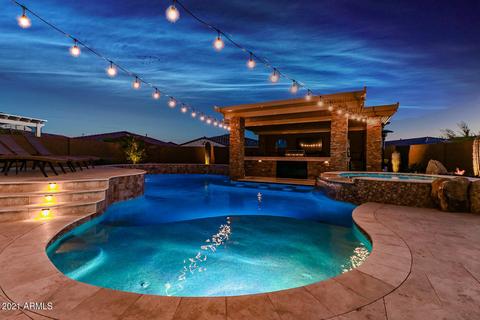 3257 E Louise Dr, Phoenix, AZ 85050 photo 2