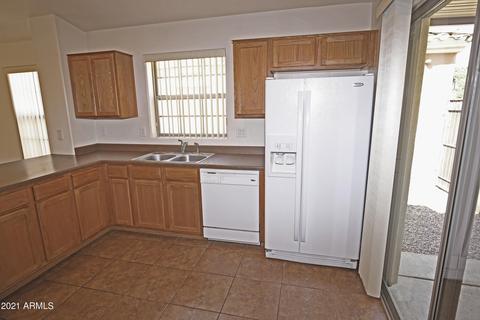 1696 S Martingale Rd, Gilbert, AZ 85295 photo 10