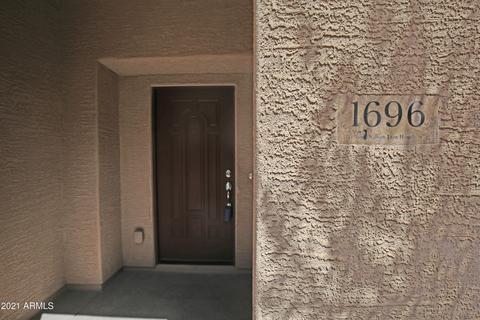 1696 S Martingale Rd, Gilbert, AZ 85295 photo 1