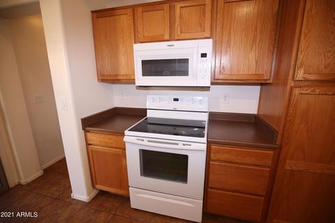 1696 S Martingale Rd, Gilbert, AZ 85295 photo 8
