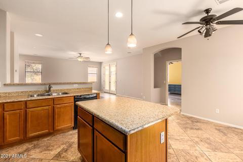2707 E Canyon Creek Dr, Gilbert, AZ 85295 photo 4