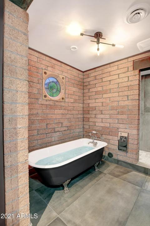 4836 E Camelhead Dr, Phoenix, AZ 85018 photo 19