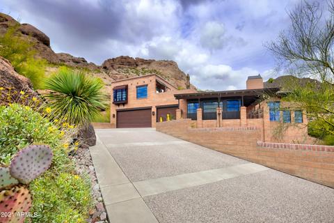 4836 E Camelhead Dr, Phoenix, AZ 85018 photo 1