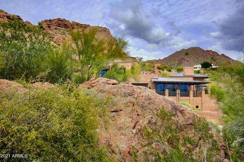 4836 E Camelhead Dr, Phoenix, AZ 85018 photo 3