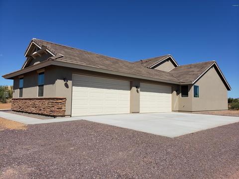 24 E Tumbleweed Dr, Phoenix, AZ 85085 photo 2