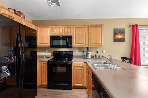 9703 E Baltimore Cir, Mesa, AZ 85207 photo 6