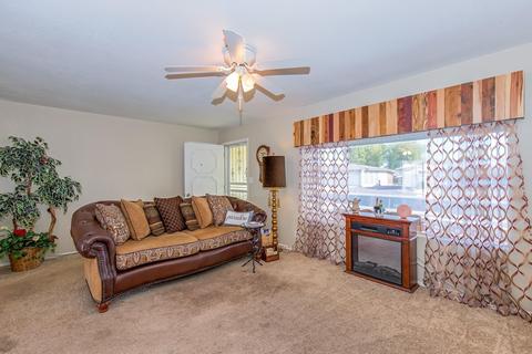 6610 E Des Moines St, Mesa, AZ 85205 photo 5
