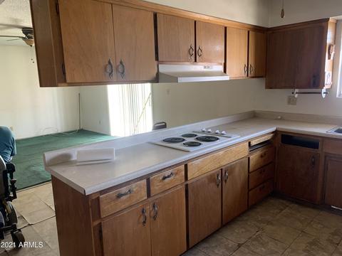 2337 E School Dr, Phoenix, AZ 85040 photo 13
