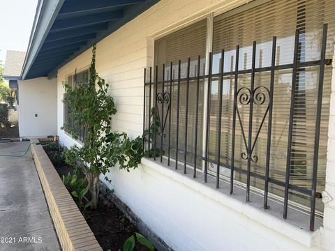2337 E School Dr, Phoenix, AZ 85040 photo 6