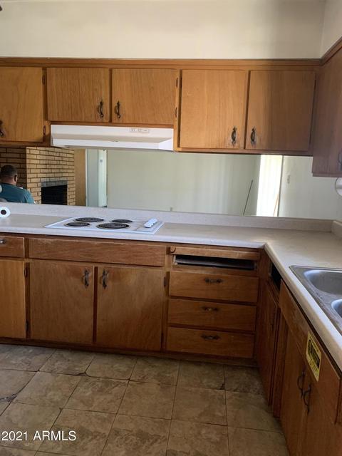 2337 E School Dr, Phoenix, AZ 85040 photo 16