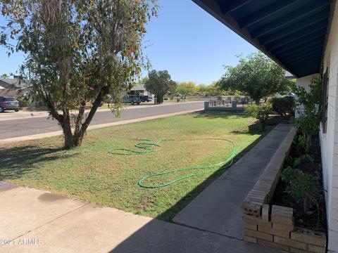 2337 E School Dr, Phoenix, AZ 85040 photo 4