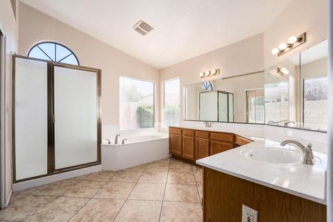 1413 W Iris Dr, Gilbert, AZ 85233 photo 19