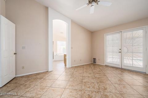 1413 W Iris Dr, Gilbert, AZ 85233 photo 17