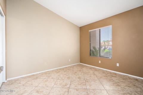 1413 W Iris Dr, Gilbert, AZ 85233 photo 24