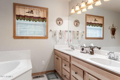 2286 Constellation Ln, Overgaard, AZ 85933 photo 13