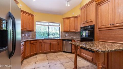1831 E Colt Rd, Tempe, AZ 85284 photo 9
