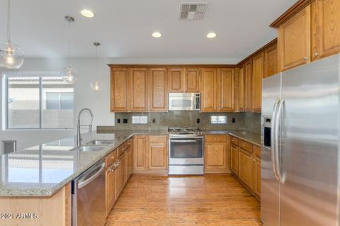 10060 E Lakeview Ave, Mesa, AZ 85209 photo 5