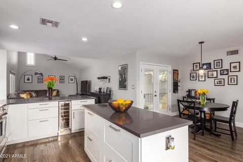 6630 N Majorca Way W, Phoenix, AZ 85016 photo 9