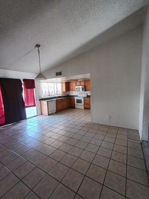 4645 N 76th Ln, Phoenix, AZ 85033 photo 5
