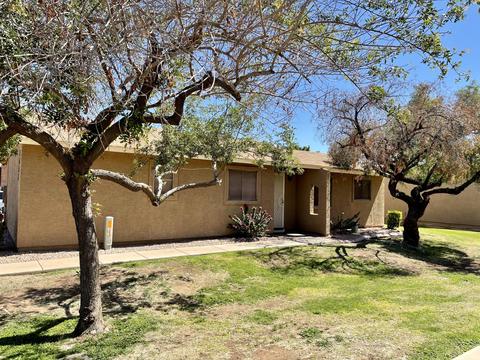 2615 E Oakleaf Dr, Tempe, AZ 85288 photo 1
