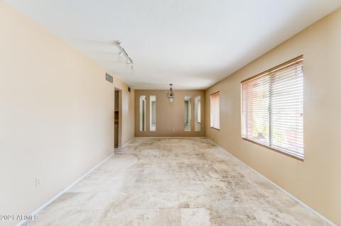 216 E Saint John Rd, Phoenix, AZ 85022 photo 3