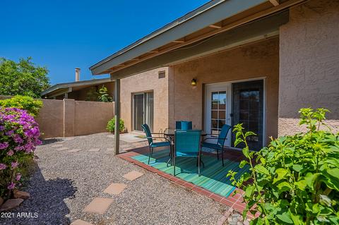 921 E Cochise Dr, Phoenix, AZ 85020 photo 2