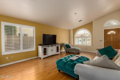 432 E Silver Creek Rd, Gilbert, AZ 85296 photo 4