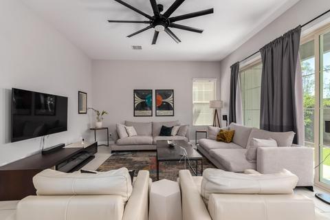 3022 N 33rd Pl, Phoenix, AZ 85018 photo 7