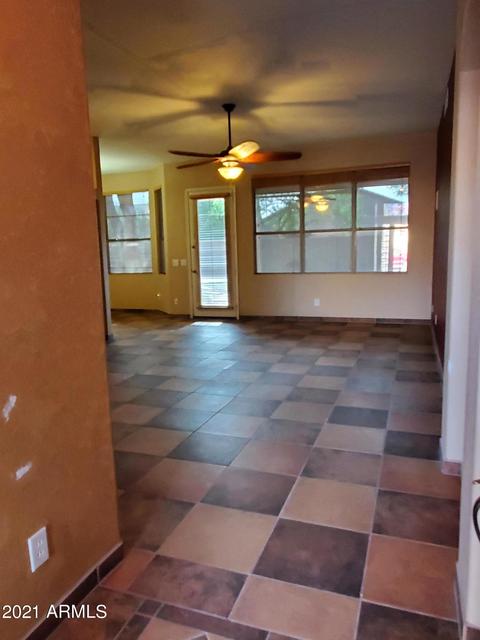 1012 N Wade Dr, Gilbert, AZ 85234 photo 3