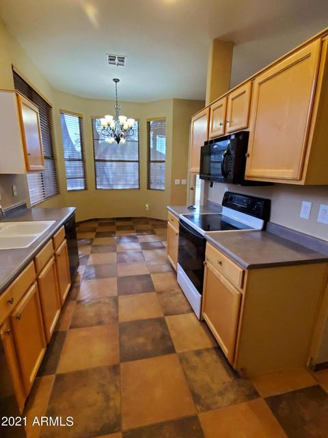 1012 N Wade Dr, Gilbert, AZ 85234 photo 7