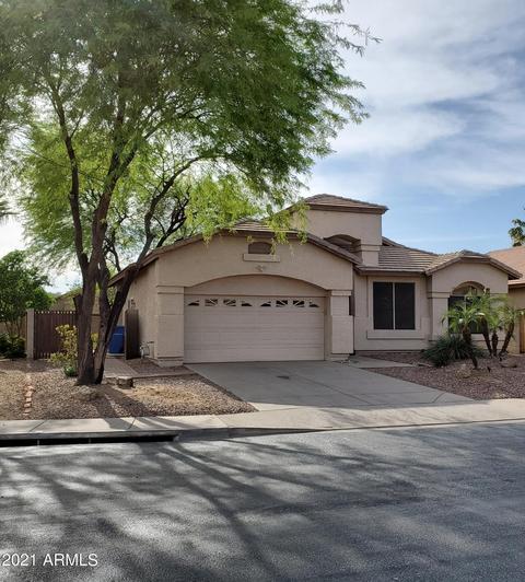 1012 N Wade Dr, Gilbert, AZ 85234 photo 1
