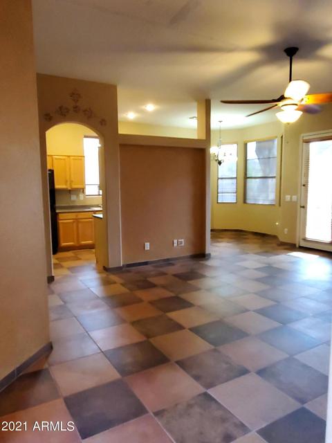 1012 N Wade Dr, Gilbert, AZ 85234 photo 4