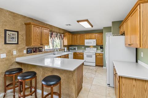1568 Eagle Ct, Casa Grande, AZ 85122 photo 4