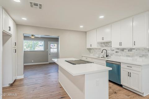 906 E Orchid Ln, Phoenix, AZ 85020 photo 13