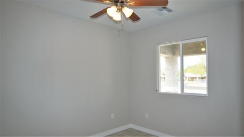 5646 S 7th Pl, Phoenix, AZ 85040 photo 9
